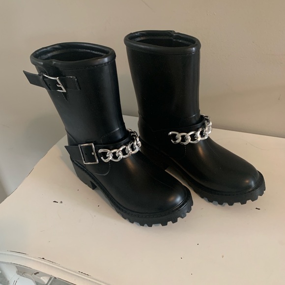 dav Rain Boots - Picture 3 of 3